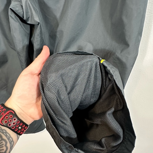 Gray Windbreaker Track pants Size Large - Picture 7 of 7